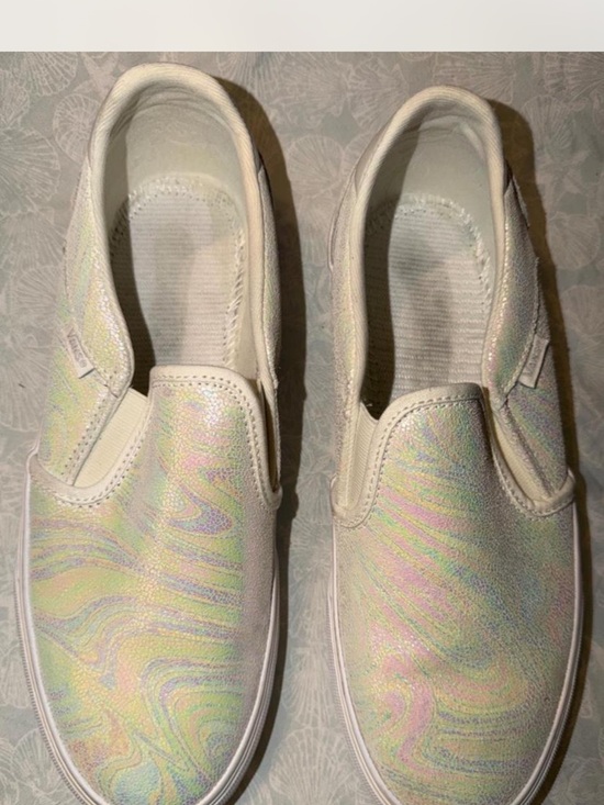 Vans Shoes - Women’s Slip-On Shoes in Iridescent White - Lightweight Comfort - missing insole